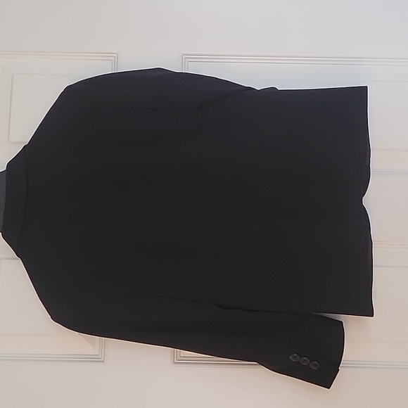 Suit Calvin Klein black jacket & pants Looks new No wear marks Boys Sz 7/8 excel - Picture 3 of 10